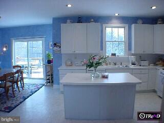 960 Wooded Pond Road Ambler, PA 19002 - Photo 6 of 9 Gallery Image 6