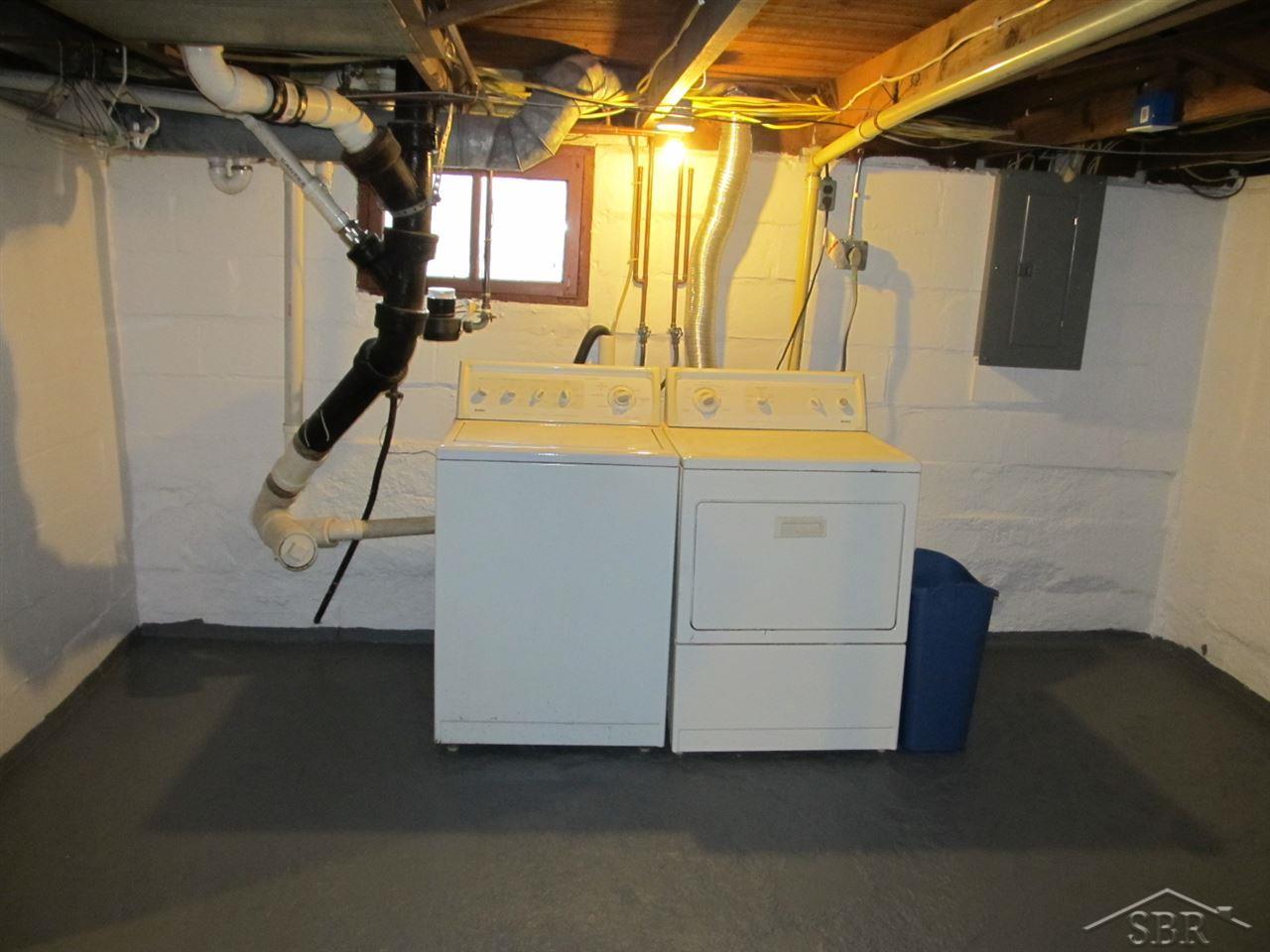 1690 Hemmeter Road Saginaw, MI 48638 - Photo 10 of 20 Gallery Image 10