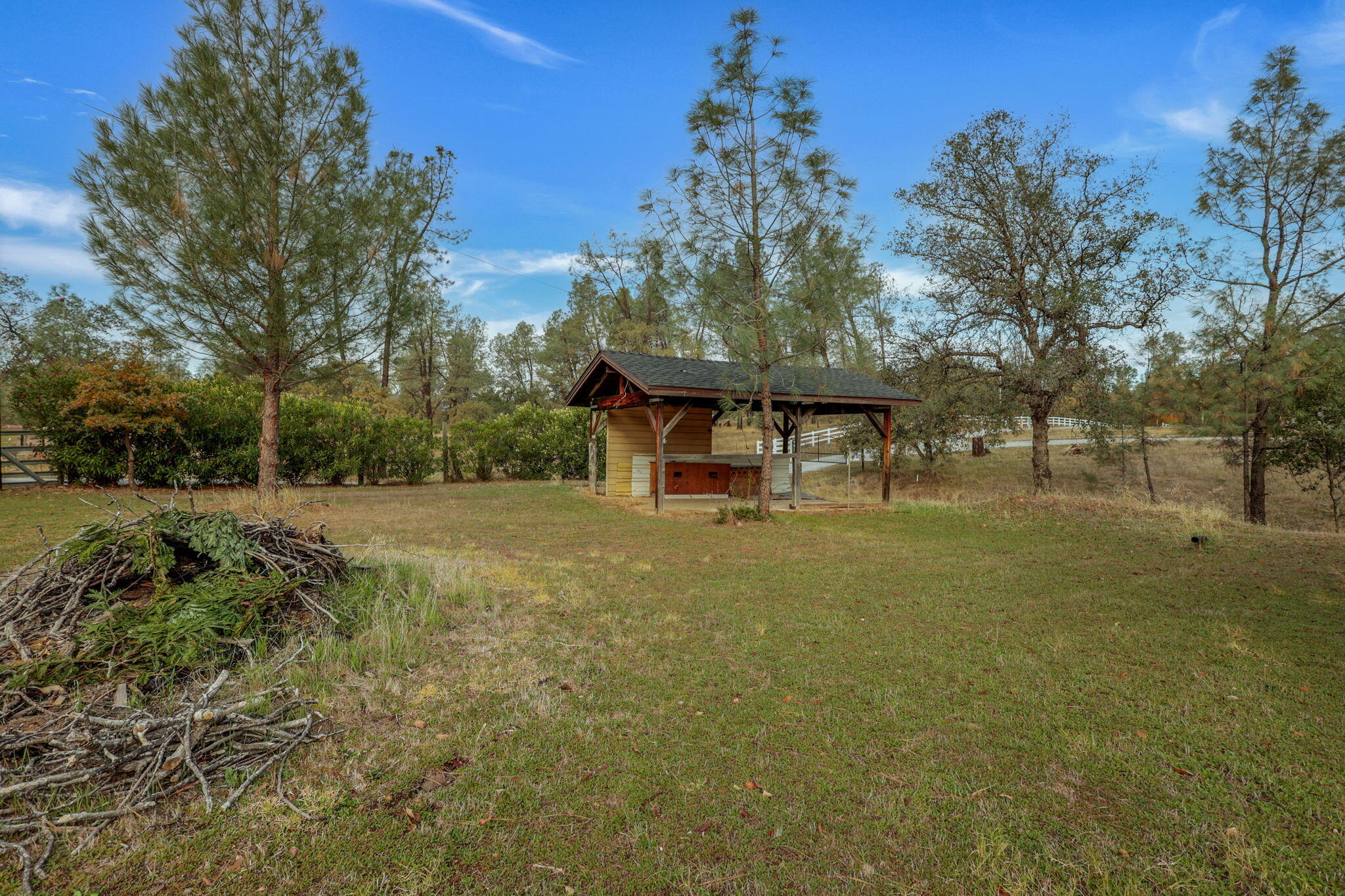 13144 Bear Mountain Road Redding, CA 96003 - Photo 4 of 69 4-web-or-mls-_K3A0017