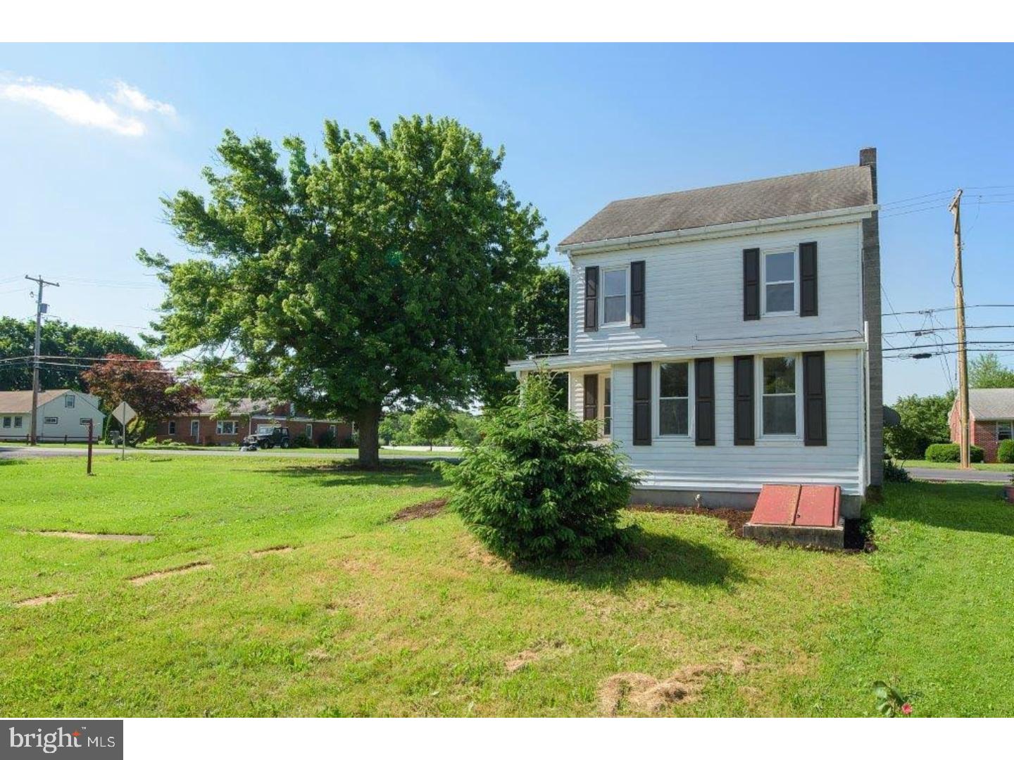 719 Kimmerlings Road Lebanon, PA 17046 - Photo 3 of 25 Gallery Image 3