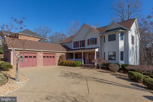 $865,000 | 1001 Featherston Court, Fredericksburg, VA 22401