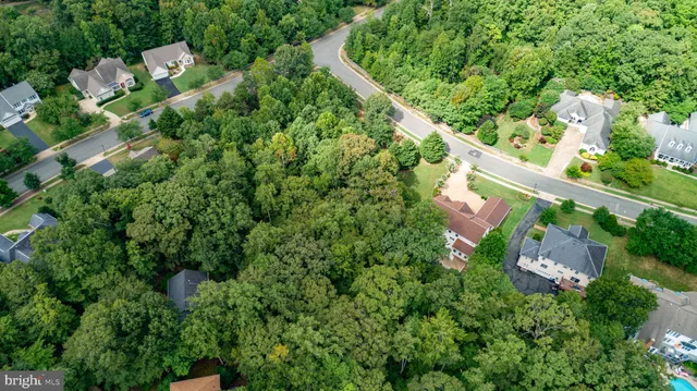 $865,000 | 1001 Featherston Court, Fredericksburg, VA 22401