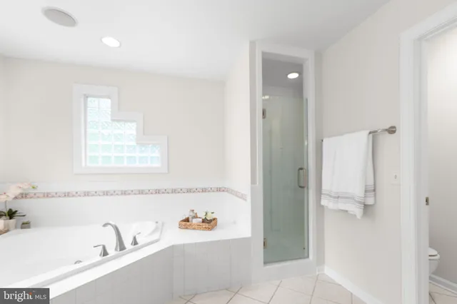 $865,000 | 1001 Featherston Court, Fredericksburg, VA 22401