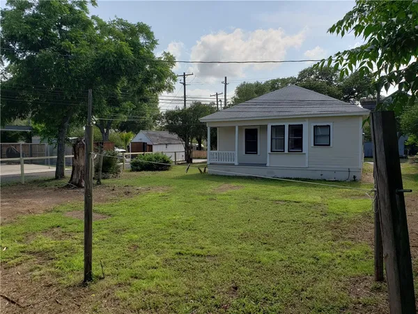 $1,900 | 1405 Waller Street, Austin, TX 78702