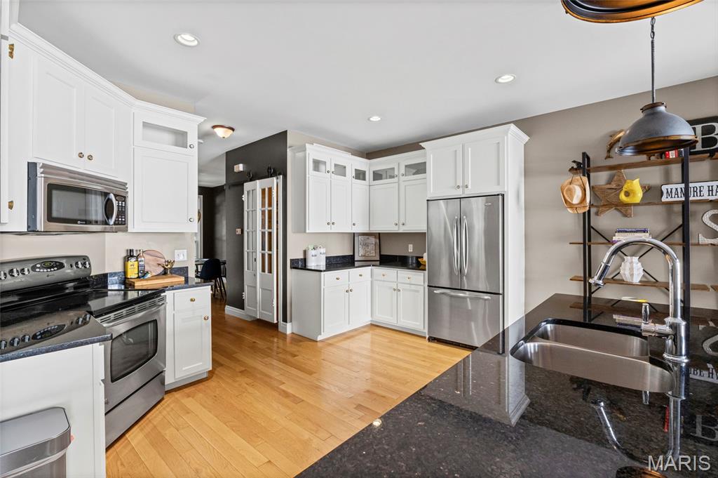 417 South Geyer Road, Unit 2 Kirkwood, MO 63122 - Photo 16 of 51