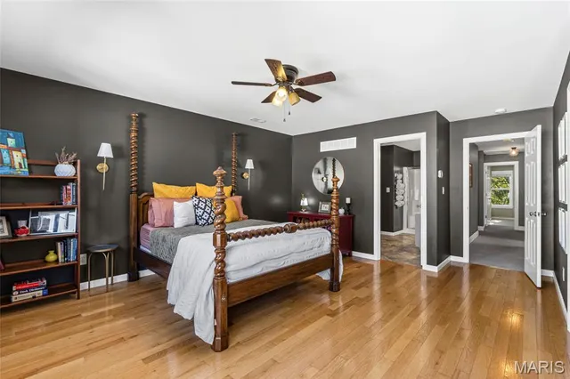 $440,000 | 417 South Geyer Road, Unit 2, Kirkwood, MO 63122