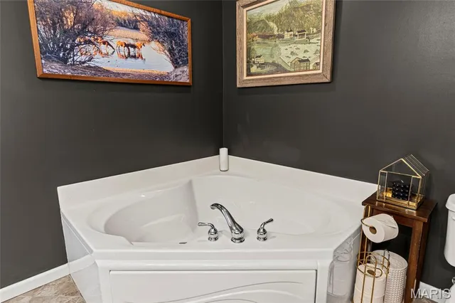 $440,000 | 417 South Geyer Road, Unit 2, Kirkwood, MO 63122