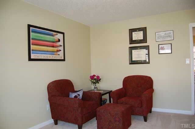 26 Round Spring Lane Durham, NC 27712 - Photo 4 of 11 DINING ROOM VIEW 2