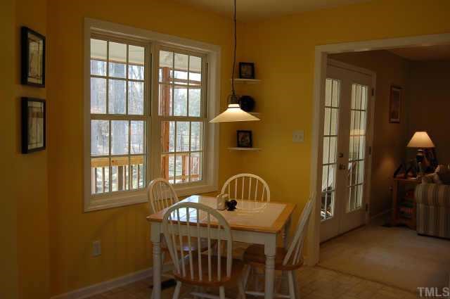 26 Round Spring Lane Durham, NC 27712 - Photo 6 of 11 BREAKFAST NOOK