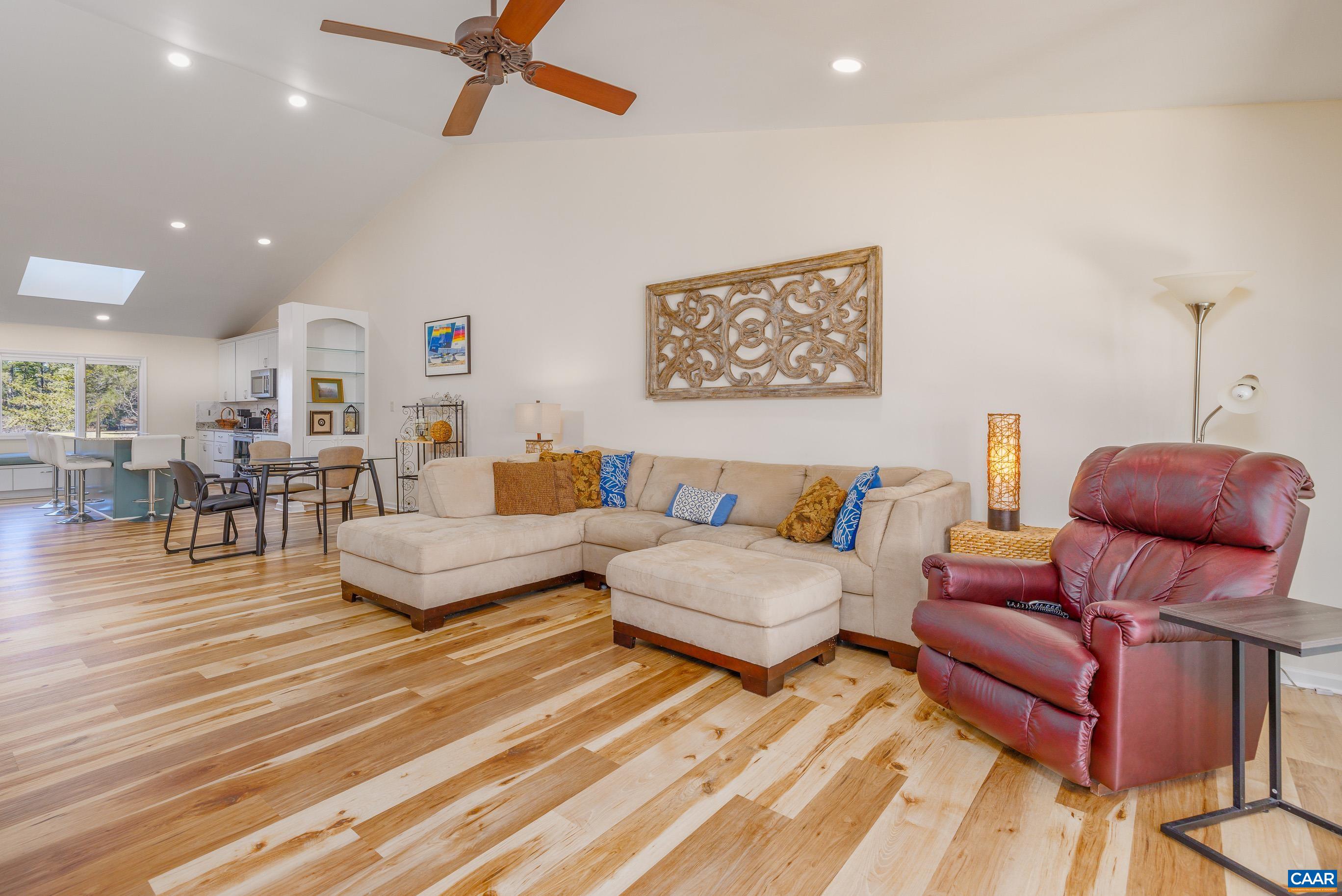 B3 Marina Point Palmyra, VA 22963 - Photo 14 of 47 a living room with furniture and wooden floor