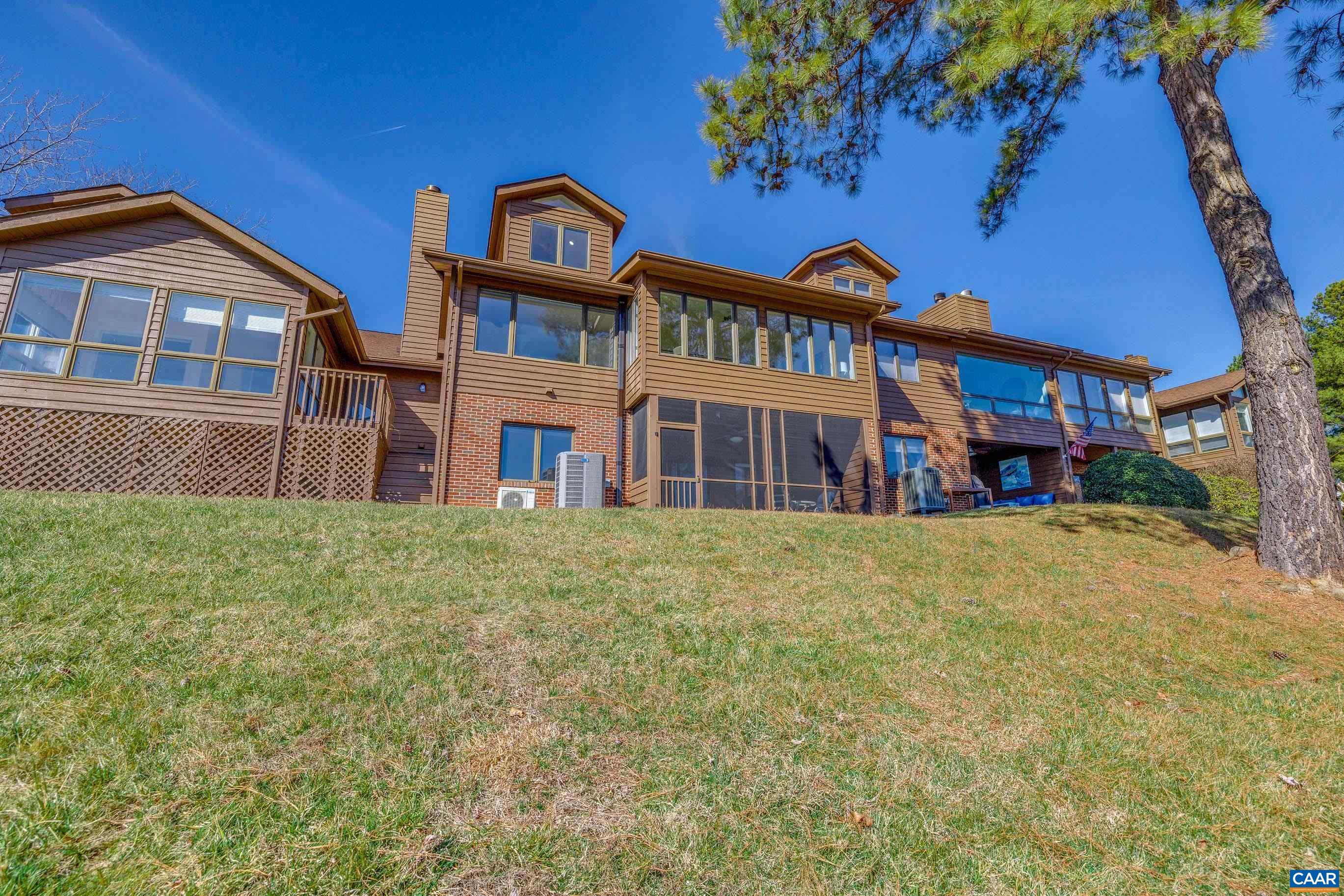 B3 Marina Point Palmyra, VA 22963 - Photo 44 of 47 a front view of a house with a garden