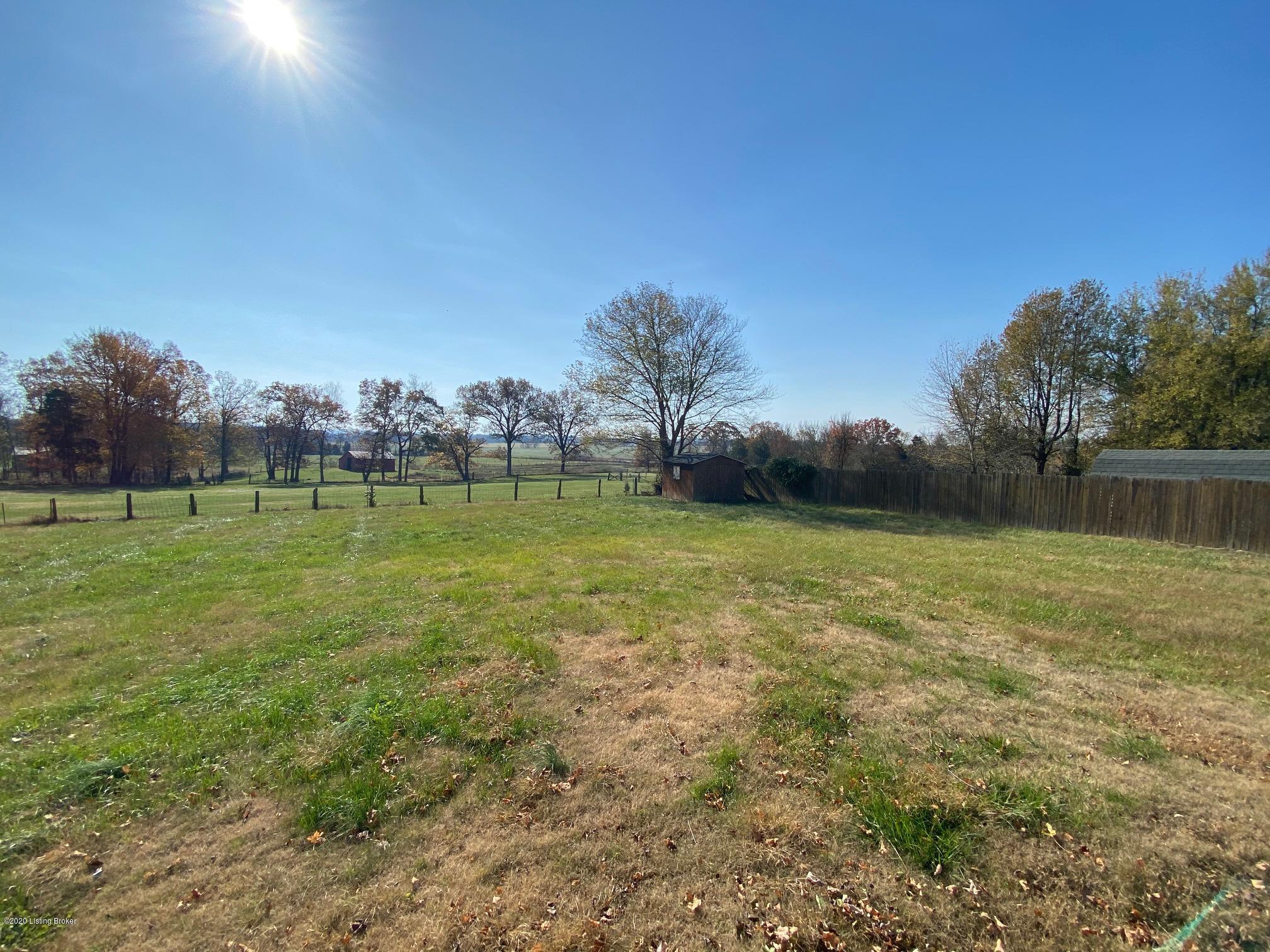 3525 Fairground Road Brandenburg, KY 40108 - Photo 5 of 24 IMG_3311