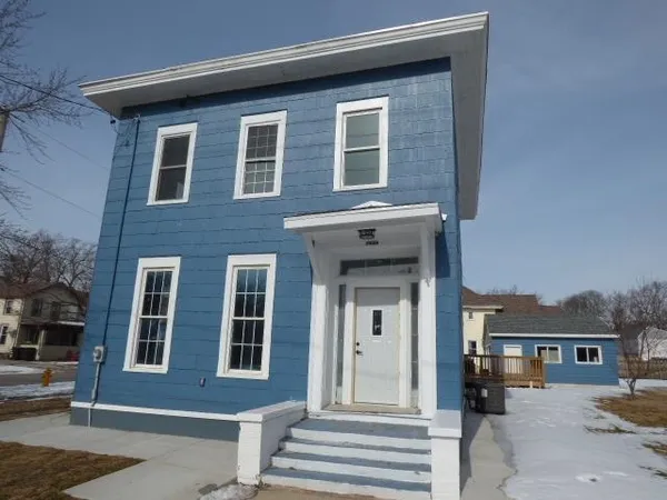 $270,000 | 423 St Lawrence Avenue, Beloit, WI 53511