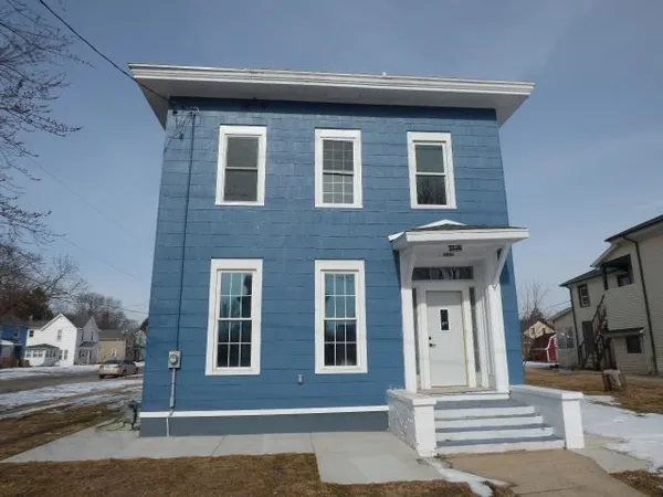 $270,000 | 423 St Lawrence Avenue, Beloit, WI 53511