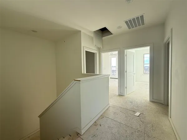 a view of an entryway of the house