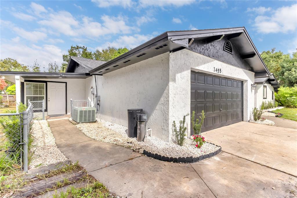 1455 Heather Way Kissimmee, FL 34744 - Photo 5 of 46