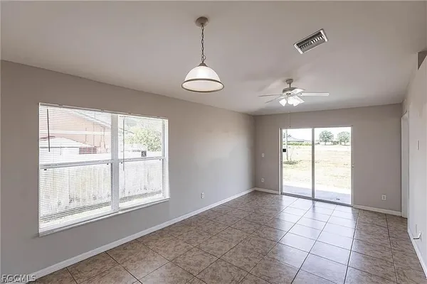 $1,499 | 2130 Northeast 8th Place, Cape Coral, FL 33909