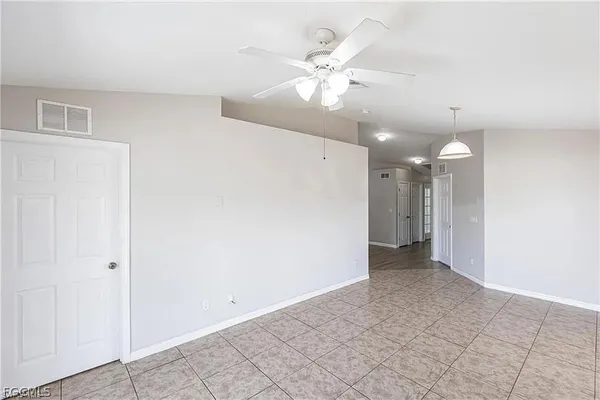 $1,499 | 2130 Northeast 8th Place, Cape Coral, FL 33909