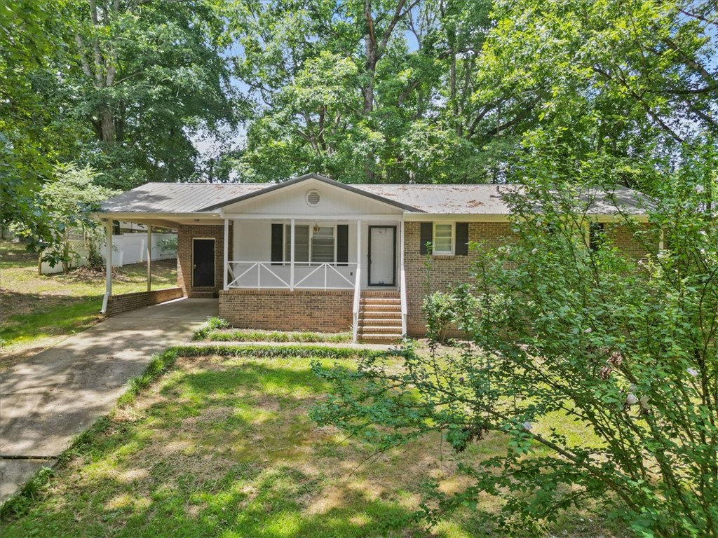 108 Ross Drive Starr, SC 29684 - Photo 2 of 31