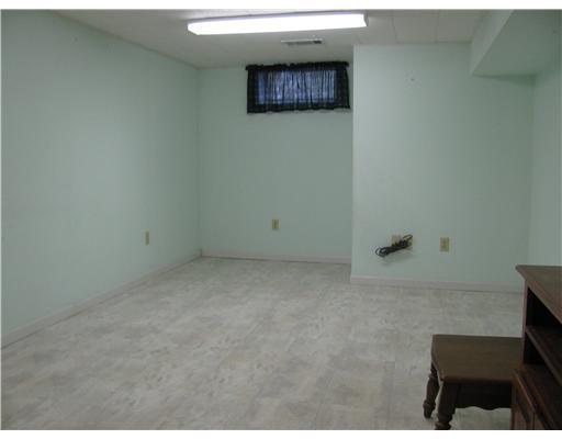 78 Delaware Road Fredonia, PA 16124 - Photo 15 of 18 Family Room.