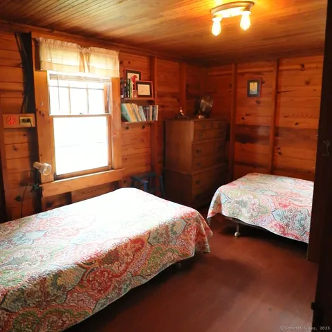 a bathroom with a sink and toilet