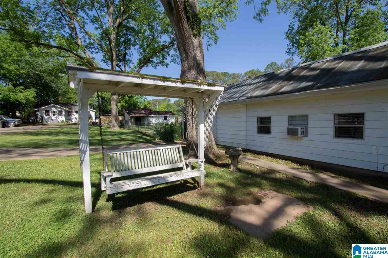 1740 Linden Street Leeds, AL 35094 - Photo 8 of 50