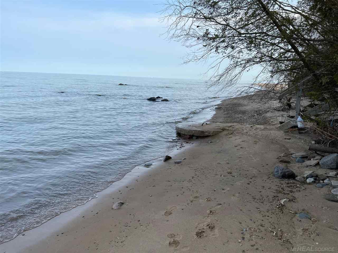 5960 Lakeshore Road Palms, MI 48465 - Photo 8 of 54