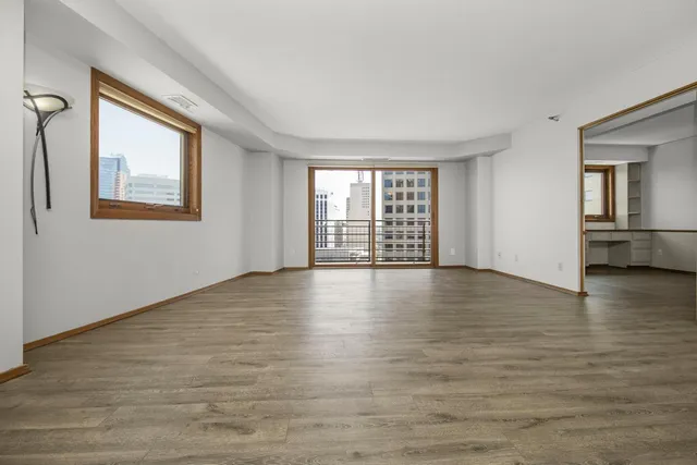 $199,000 | 66 9th Street East, Unit 2315, St. Paul, MN 55101