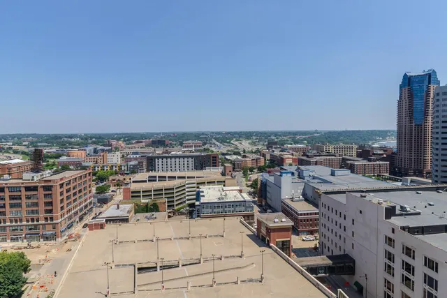 $199,000 | 66 9th Street East, Unit 2315, St. Paul, MN 55101