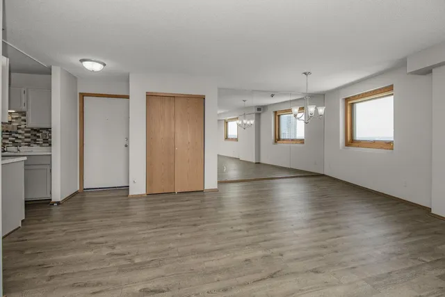 $199,000 | 66 9th Street East, Unit 2315, St. Paul, MN 55101