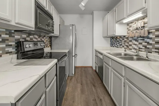 $199,000 | 66 9th Street East, Unit 2315, St. Paul, MN 55101