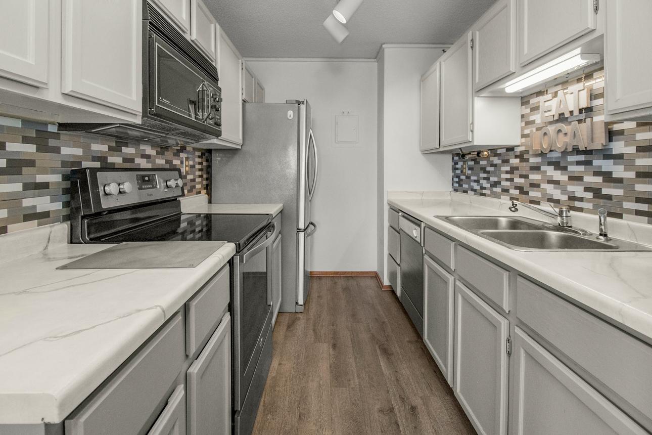 66 9th Street East, Unit 2315 St. Paul, MN 55101 - Photo 9 of 53