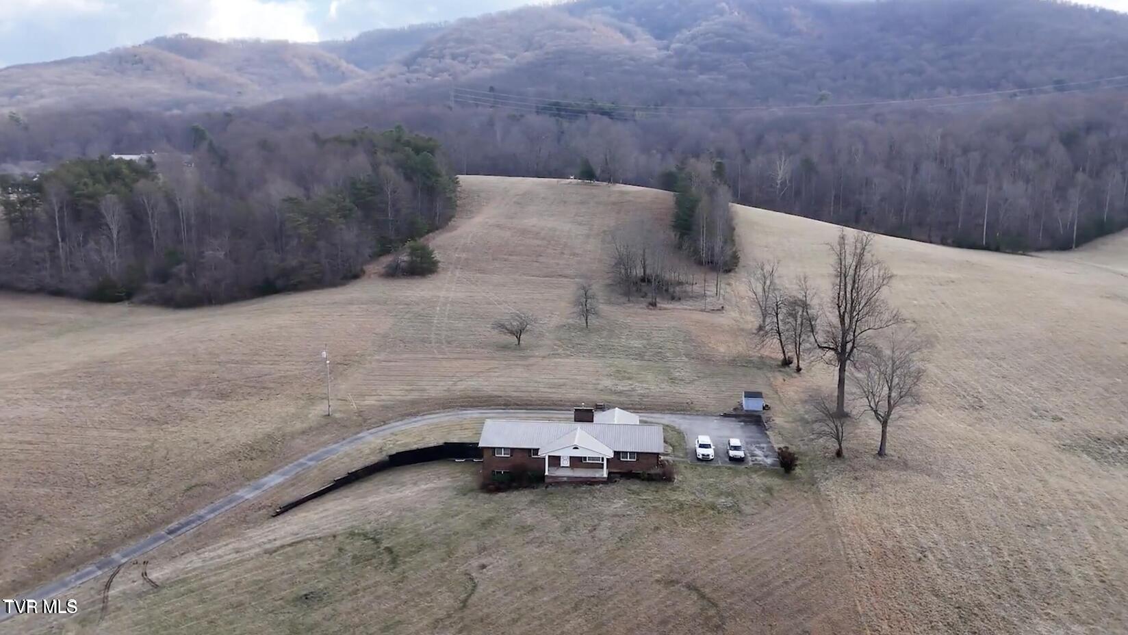 2517 Sinking Creek Road Johnson City, TN 37604 - Photo 76 of 86 43