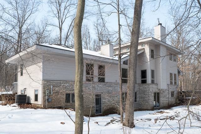 7678 Teahen Road Brighton, MI 48116 - Photo 3 of 10 Photo 3