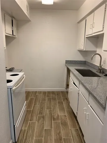 $875 | 5625 Antoine Drive, Unit 1003, Houston, TX 77091