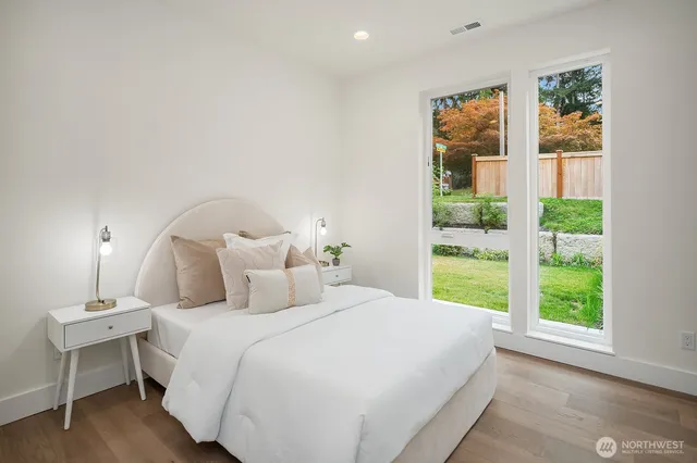 $2,800,000 | 3978 162nd Place Southeast, Bellevue, WA 98006