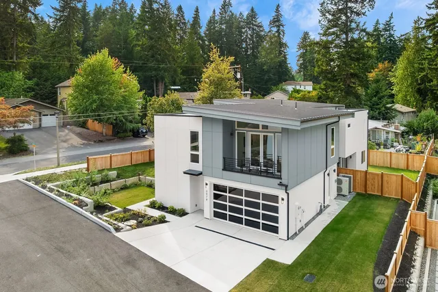$2,800,000 | 3978 162nd Place Southeast, Bellevue, WA 98006