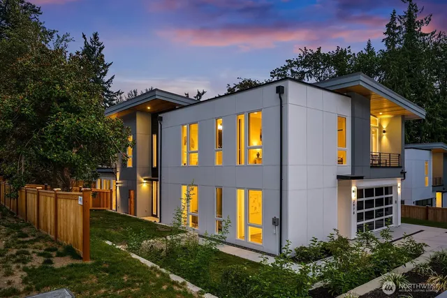 $2,800,000 | 3978 162nd Place Southeast, Bellevue, WA 98006