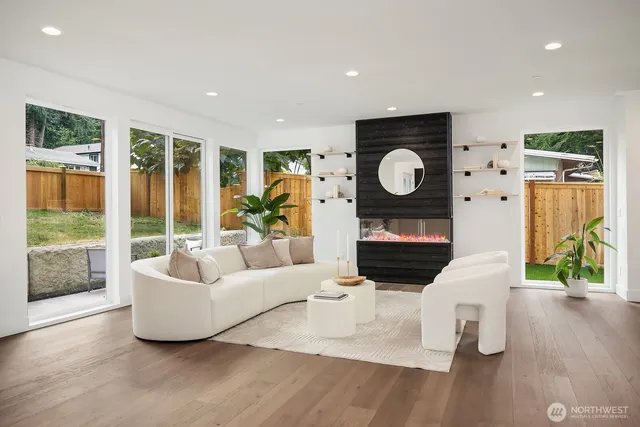 $2,800,000 | 3978 162nd Place Southeast, Bellevue, WA 98006