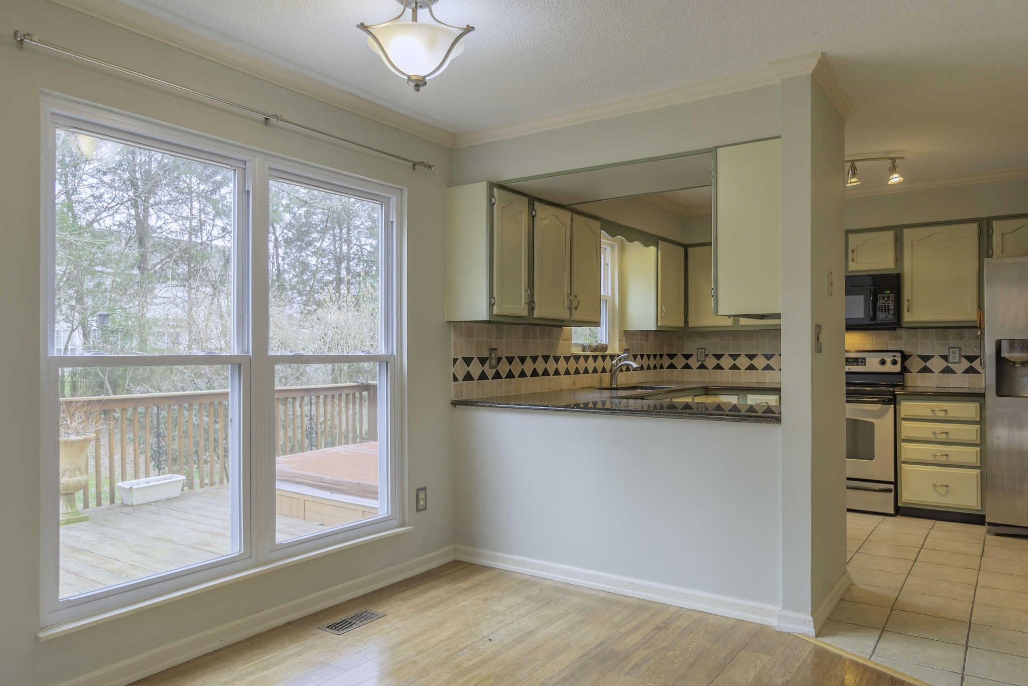 8939 Colchester Ridge Road Knoxville, TN 37922 - Photo 9 of 32 Gallery Image 9