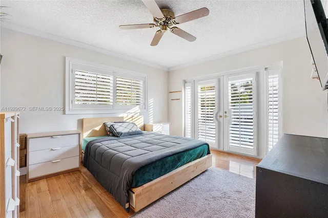 $1,250,000 | 2751 Northeast 57th Street, Fort Lauderdale, FL 33308