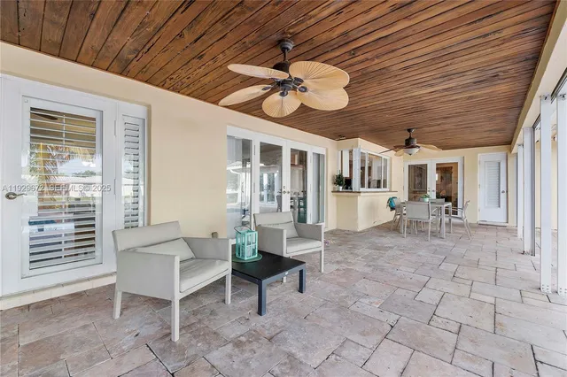 $1,250,000 | 2751 Northeast 57th Street, Fort Lauderdale, FL 33308