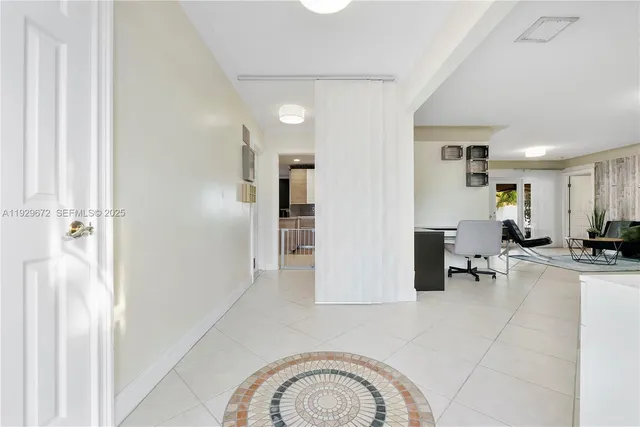 $1,250,000 | 2751 Northeast 57th Street, Fort Lauderdale, FL 33308