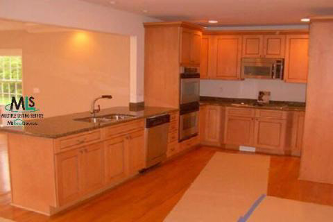 1357 South Renaud Road Grosse Pointe, MI 48236 - Photo 4 of 9 854201-3.JPG