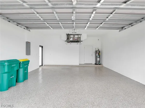 a view of a garage