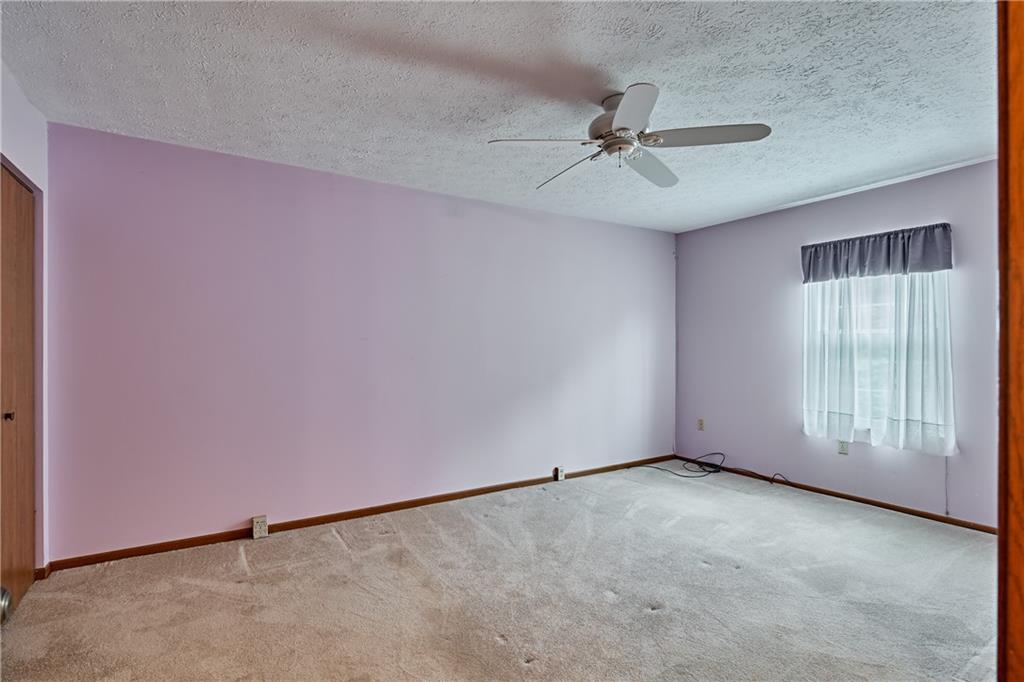 194 Old English Road Pittsburgh, PA 15237 - Photo 14 of 23 Gallery Image 14
