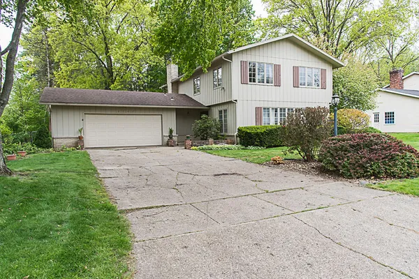 $349,900 | 2707 Tattersall Road, Portage, MI 49024