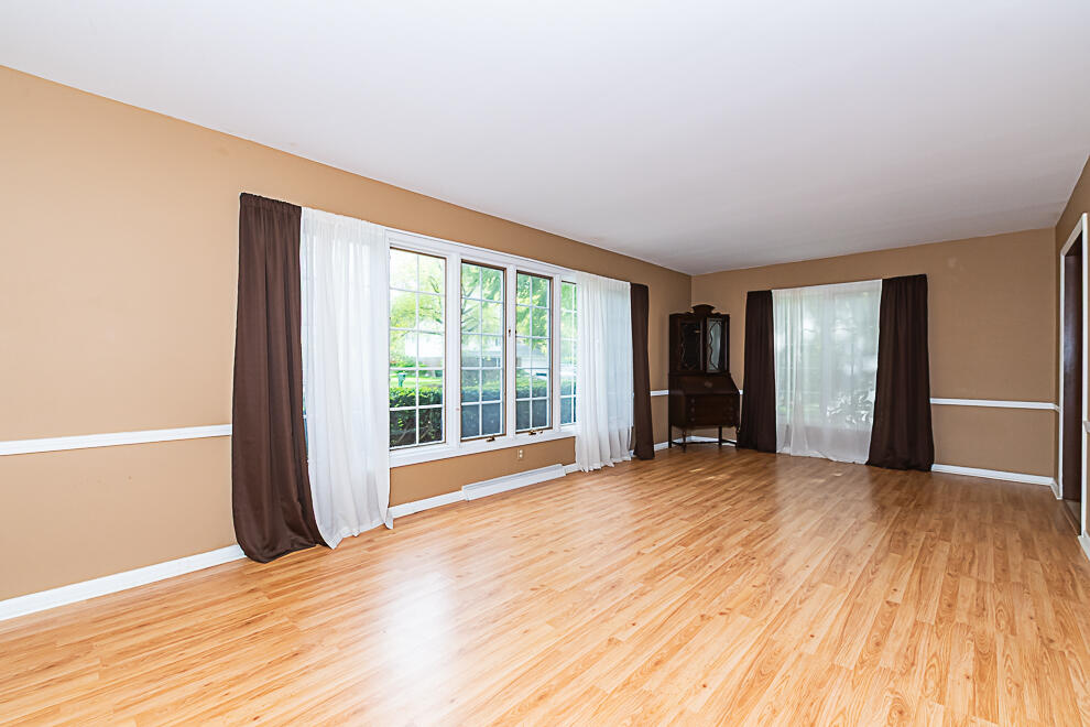 2707 Tattersall Road Portage, MI 49024 - Photo 4 of 39 RN5_3747