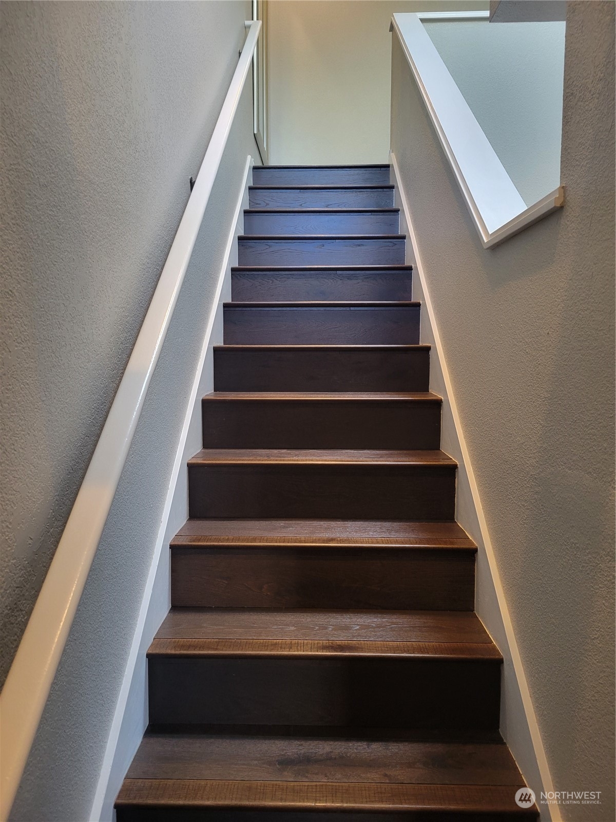 2900 Kennewick Place Northeast Renton, WA 98056 - Photo 29 of 40 a view of entryway
