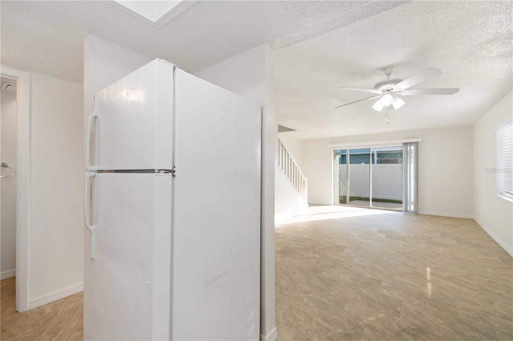 3569 Bee Ridge Road Sarasota, FL 34239 - Photo 14 of 32